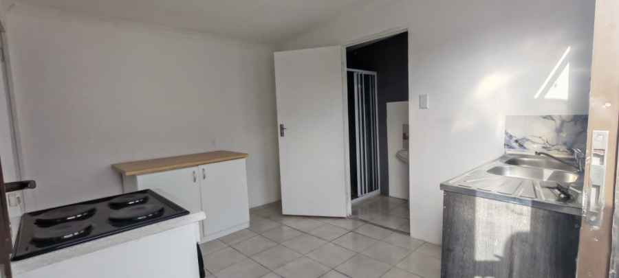 1 Bedroom Property for Sale in Electric City Western Cape